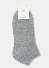 Load image into Gallery viewer, Solid Color Low-Cut Socks