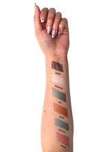 Load image into Gallery viewer, a2o Glow Liquid Eyeshadow - Acid