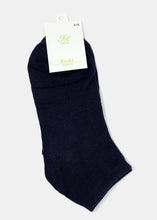 Load image into Gallery viewer, Solid Color Ankle Socks
