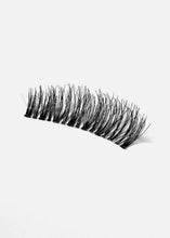 Load image into Gallery viewer, AOA Studio Eyelashes - Luella
