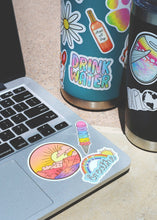 Load image into Gallery viewer, Oki Sticker- Cute Cake
